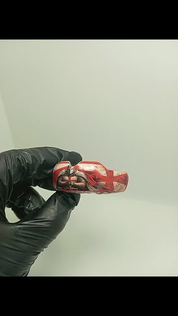 Protector bucal TutoGuard — Diseño rojo ilustrado